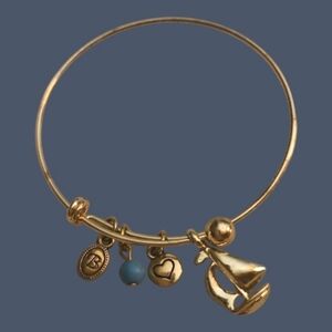 3/$30 BELLA PERLINA Sailboat and Heart Charm Slide Bracelet